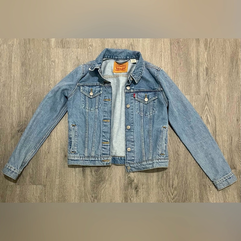 Levi jean jacket